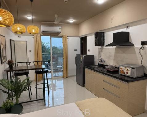 Fully Furnished Studio Service Apartment in Kalyani Nagar, Pune