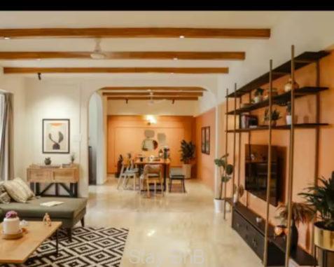 Spacious 3 BHK Service Apartment in Viman Nagar, Pune