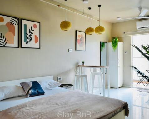 Studio Service Apartment in Kalyani Nagar, Pune