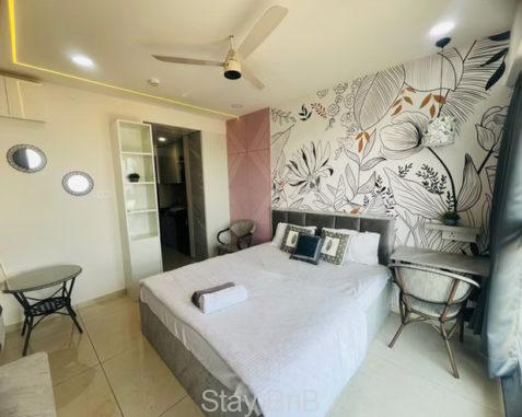 Studio Service Apartment in Baner Pashan Road, Pune
