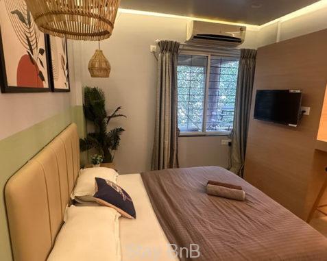 Studio Service Apartment in Koregaon Park Annex, Pune