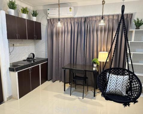 Studio Service Apartments in Koregaon Park Pune